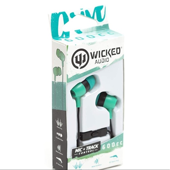 Wicked Audio WI656 Drive 600cc with Microphone, Green - Picture 2 of 5